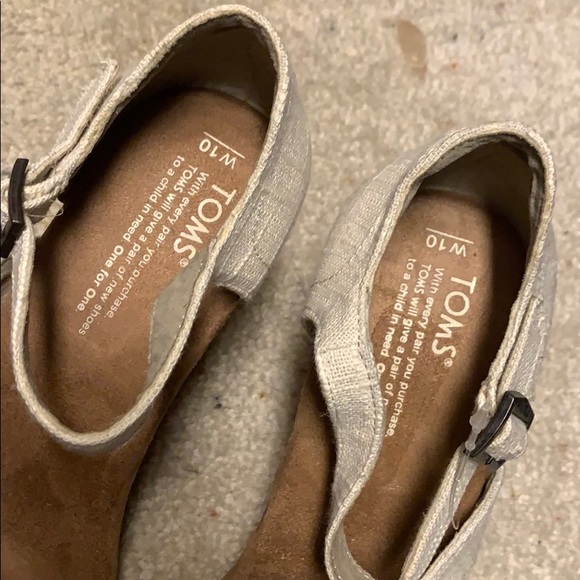 TOMS wedges - Picture 5 of 6